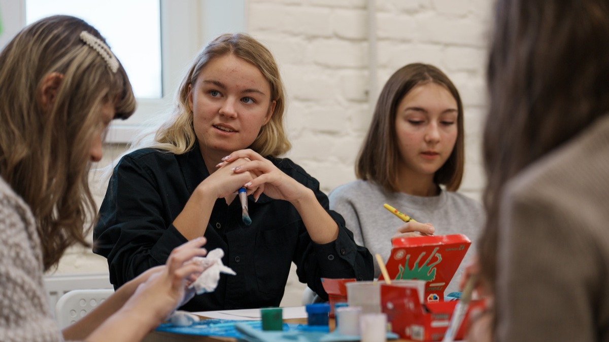 25,000 Stories of Support Through Teenagers’ Eyes: Annual Report of Voices of Children for 2025 — Image  3