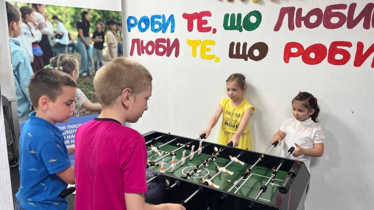 «У вас усіх великі очі, бо там добро»: як минув червень у центрах «Голосів дітей» — Фото  1