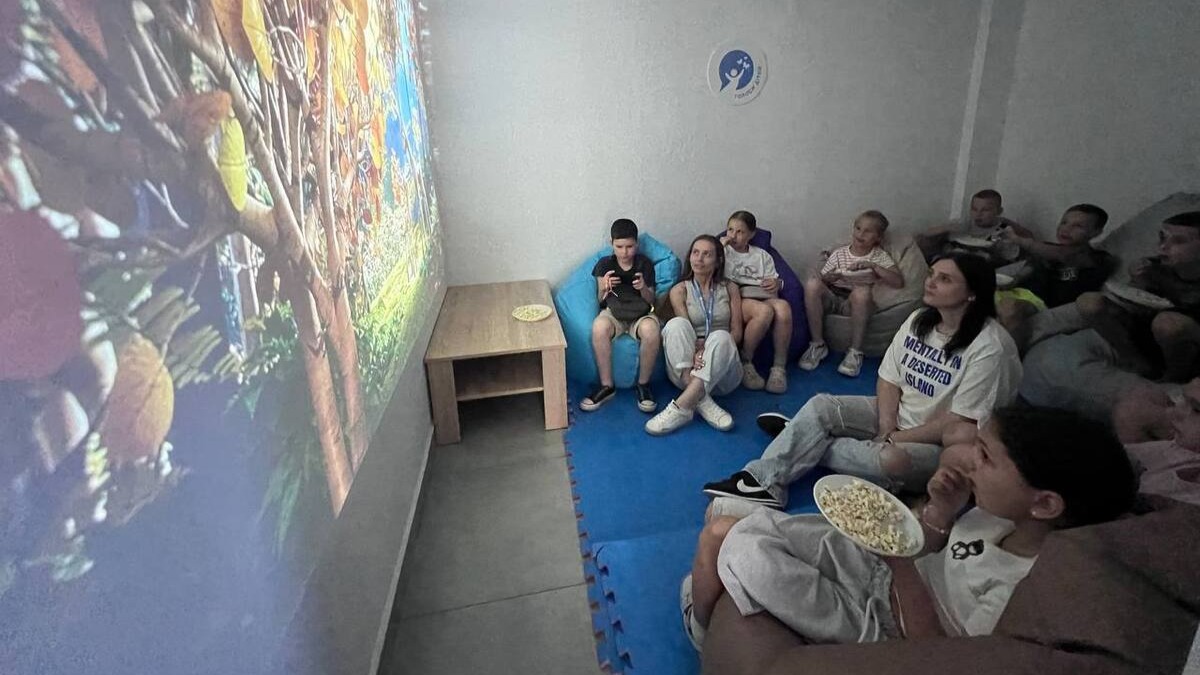 «У вас усіх великі очі, бо там добро»: як минув червень у центрах «Голосів дітей» — Фото  2