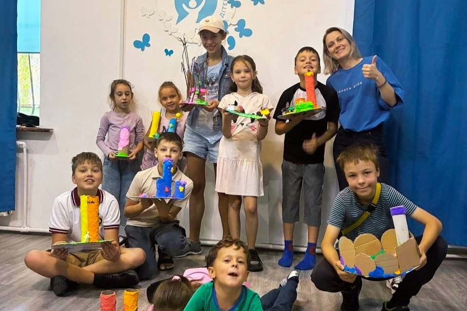 Серпень у «Голосах дітей»: Зліт молоді, візити зірок і завершення кемпів — Фото  1
