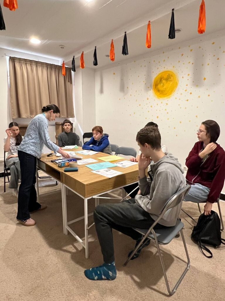Workshops, Conversation Clubs, and Tennis: Volunteering Thrives at the “Voices of Children” Center in Lviv