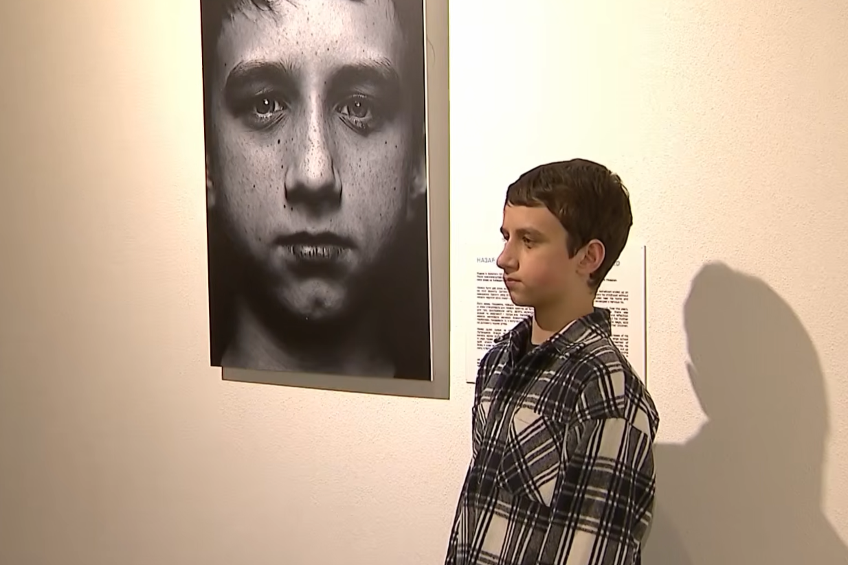 Stories Behind the "Thread: Transformation, Not Brokenness" Exhibition